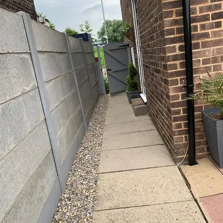 Adsa Guesthouse Leeds  Exterior photo